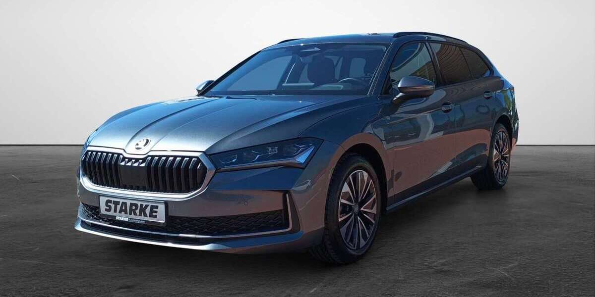 Skoda Superb 3.245 km 43.430 &euro; Versmold 33775