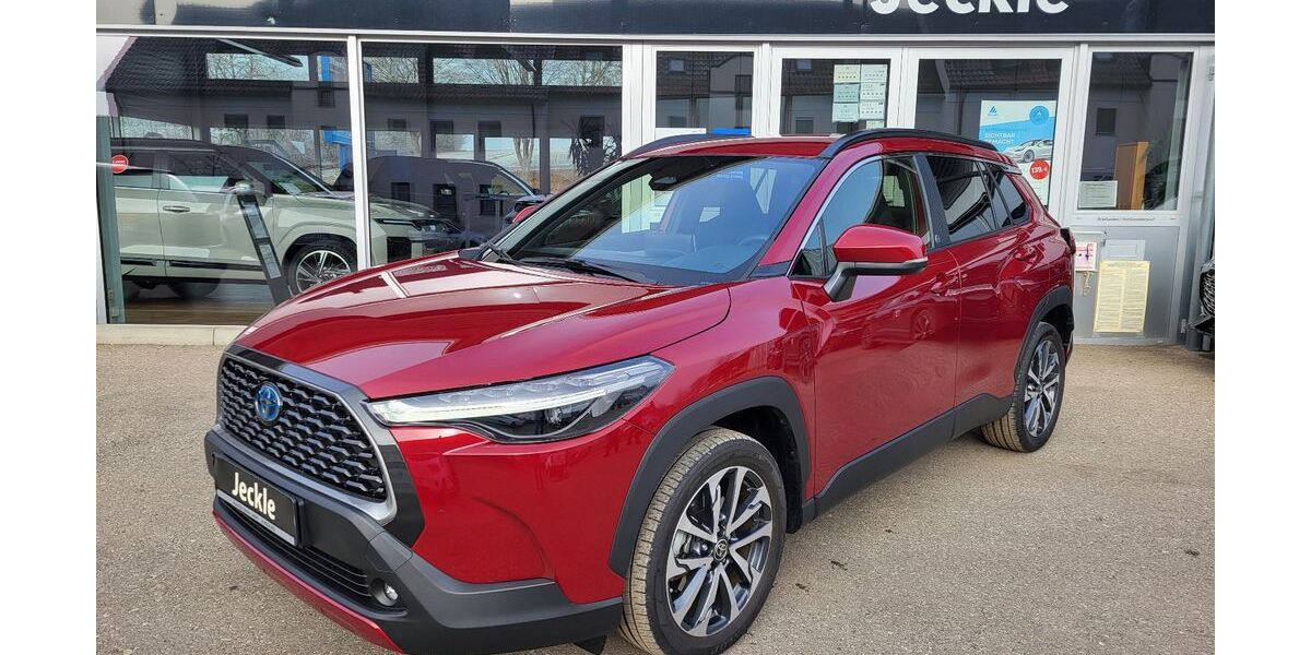 Toyota Corolla 13.400 km 31.990 &euro; Günzburg 89312