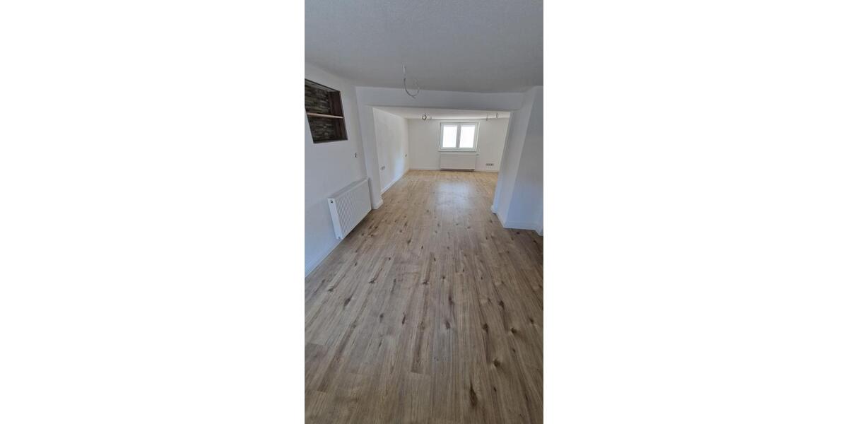 Etagenwohnung Remchingen - 3 Zimmer, 70 m&sup2;, 900&euro; | Angebot:25510167