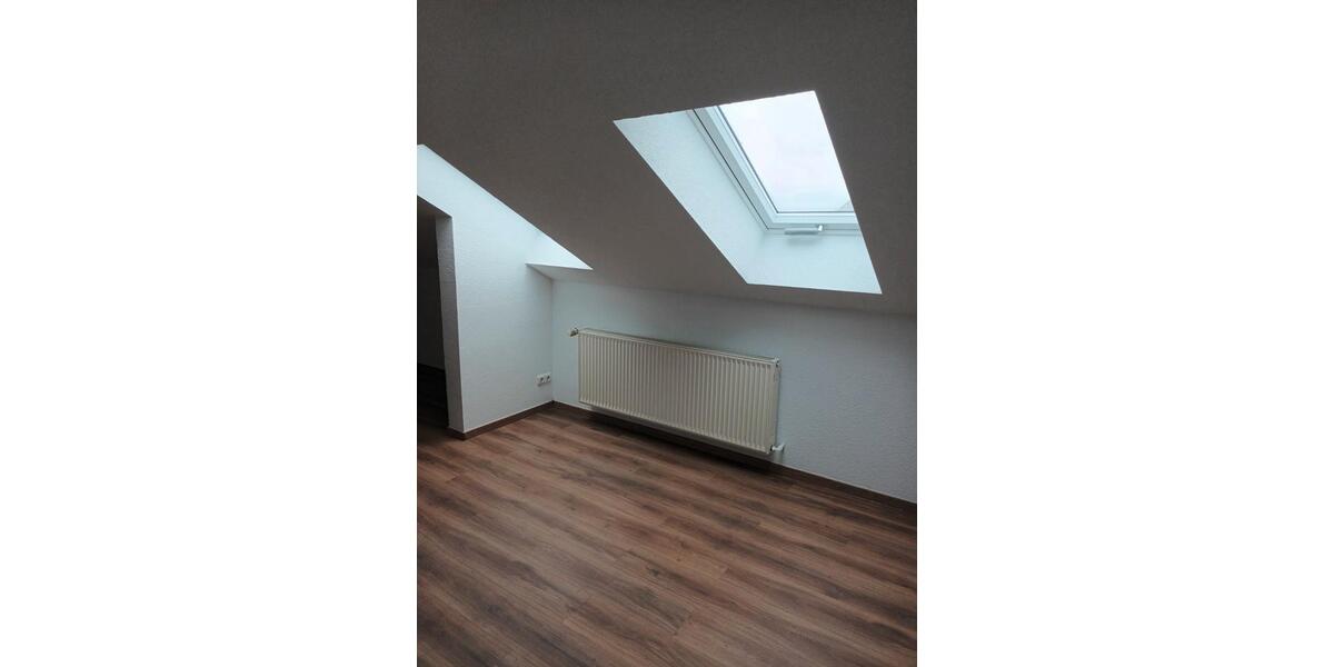 Dachgeschoßwohnung Brüel - 1 Zimmer, 34 m&sup2;, 237&euro; | Angebot:26147041