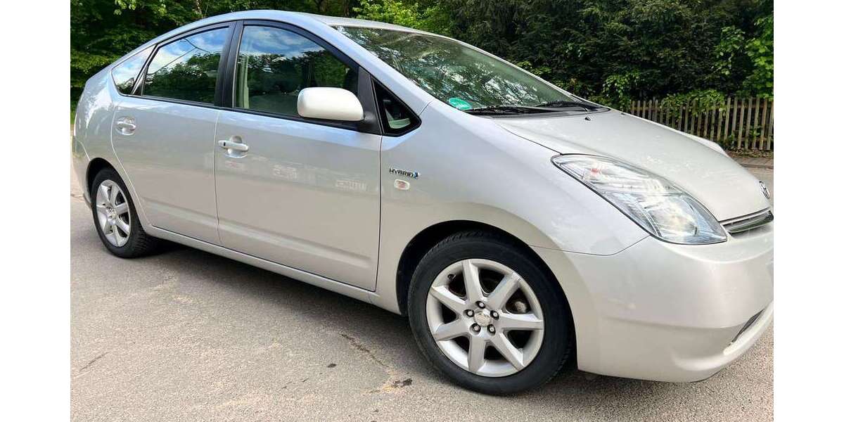 Toyota Prius 159.600 km 7.100 &euro; Kaiserslautern, Stadt 67655