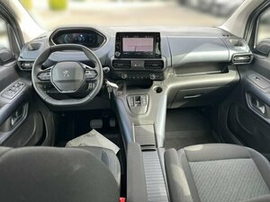 Peugeot Rifter Allure Pack Elektromotor L1 Navi Dyn. Kurve 73.961 km 21.870 &euro; Bad Wünnenberg 33181