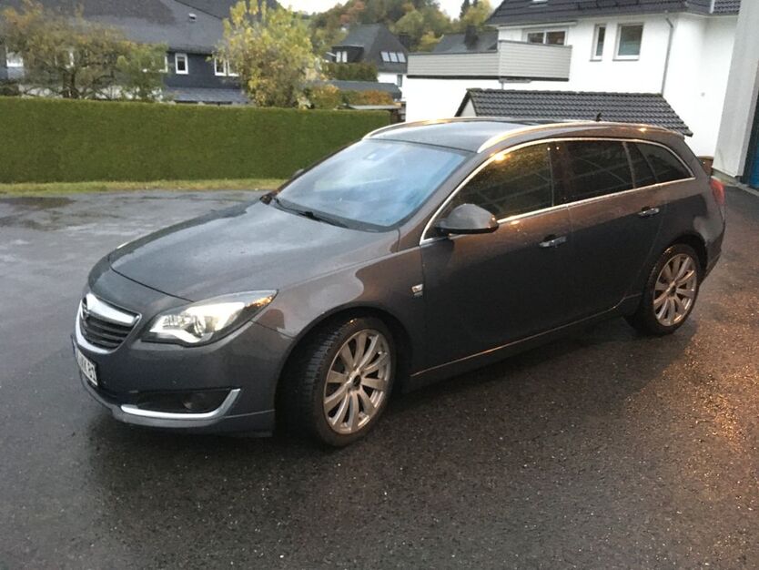 Opel Insignia 185.000 km 7.500 € Schmallenberg 57392