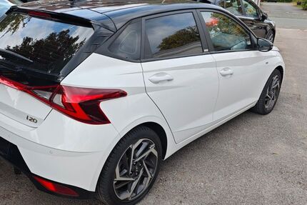 Hyundai i20 50.000 km 13.950 € Essen 45136