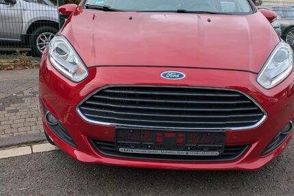 Ford Fiesta 31.000 km 8.999 € Essen 45359