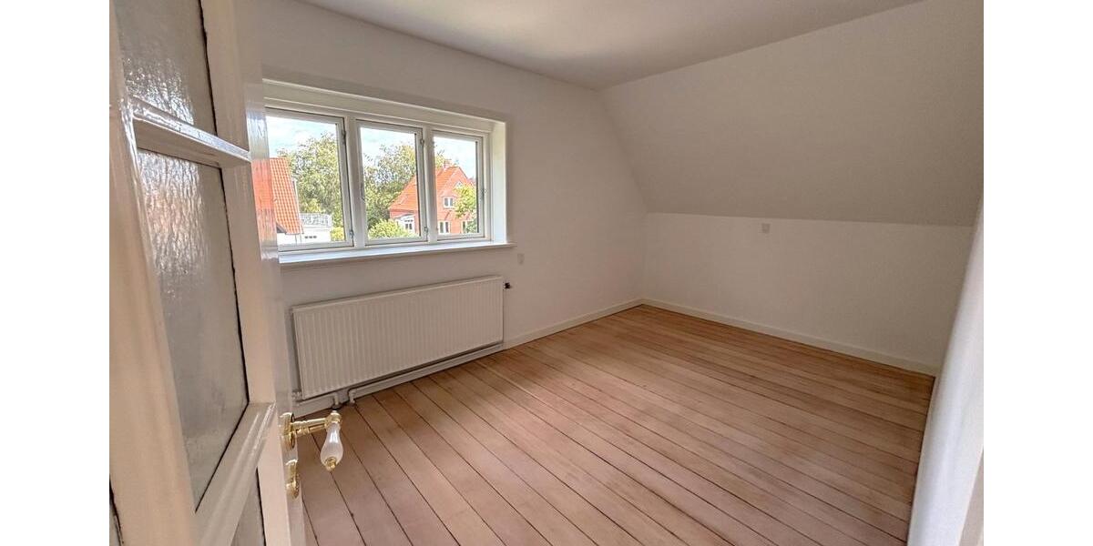 Einfamilienhaus Süderlügum - 6 Zimmer, 137 m&sup2;, 319.000&euro; | Angebot:27128365