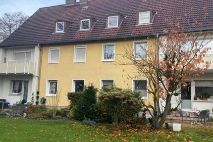 Moderne 4,5 Zimmer- Wohnung mit großem Garten 4 zimmer