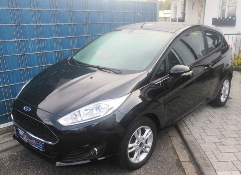 Ford Fiesta 53.650 km 7.699 € Dornhan 72175