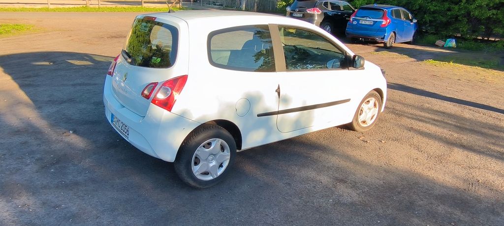 Renault Twingo 114.000 km 3.100 &euro; Schneverdingen 29640