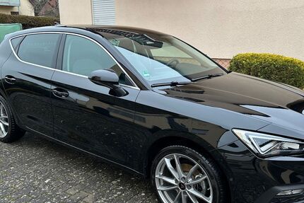 Seat Leon 20.575 km 17.900 &euro; Hilpoltstein 91161