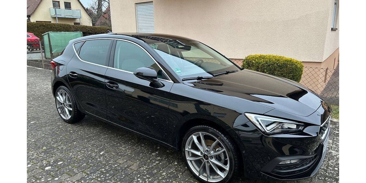 Seat Leon 20.575 km 18.900 &euro; Hilpoltstein 91161