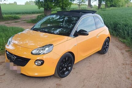 Opel Adam 89.300 km 8.400 &euro; Lübeck 23562