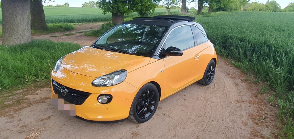 Opel Adam 89.300 km 8.400 &euro; Lübeck 23562