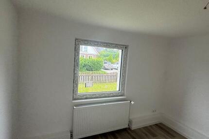 Haus Börnsen - 6 Zimmer, 120 m&sup2;, 2.000&euro; | Angebot:24767259