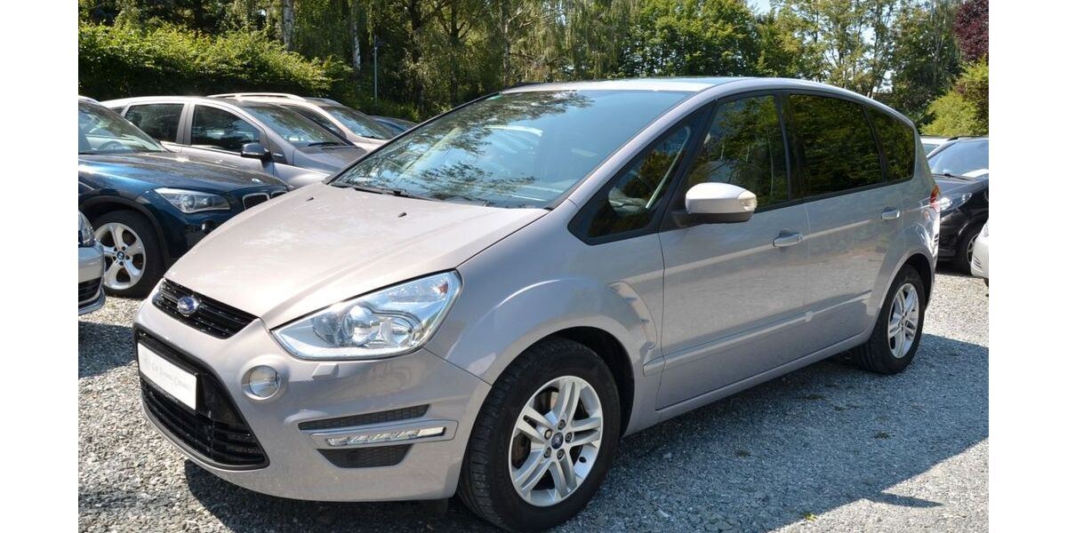 Ford S-Max 130.568 km 9.999 &euro; Chemnitz 09114