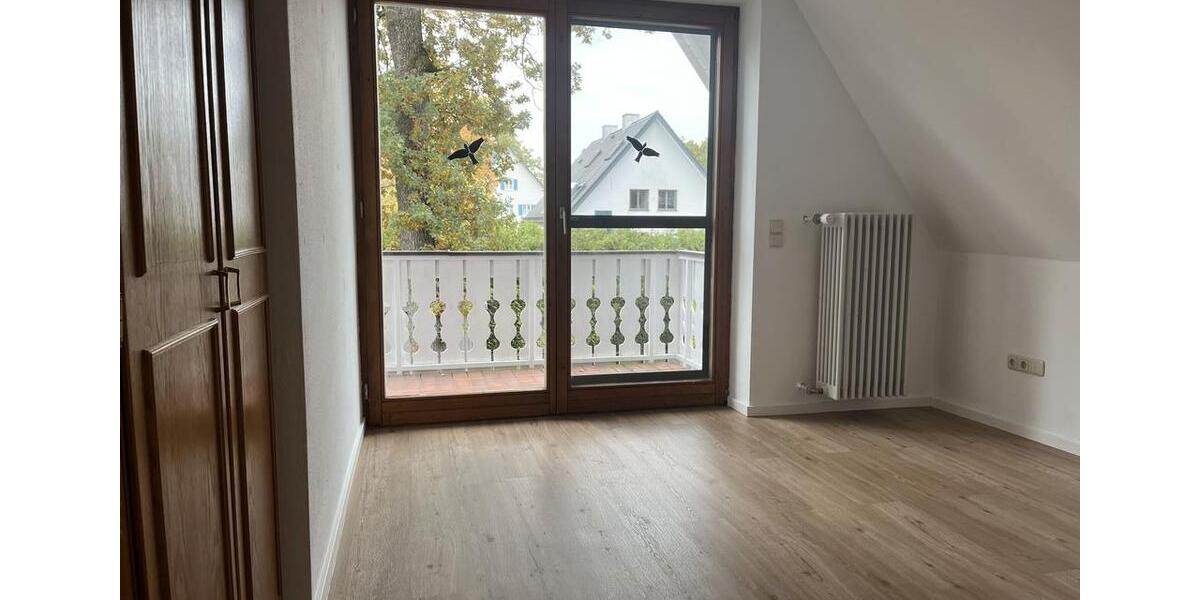 Doppelhaushälfte Gräfelfing - 7 Zimmer, 210 m&sup2;, 4.995&euro; | Angebot:23216909