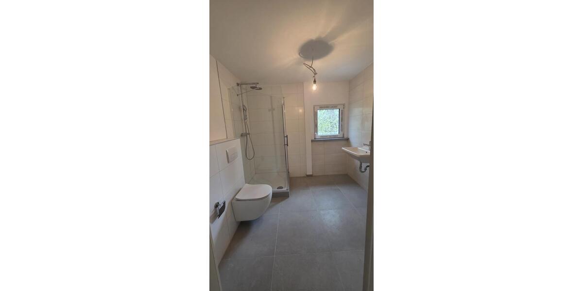 Etagenwohnung Plochingen - 3 Zimmer, 70 m&sup2;, 1.000&euro; | Angebot:25624888