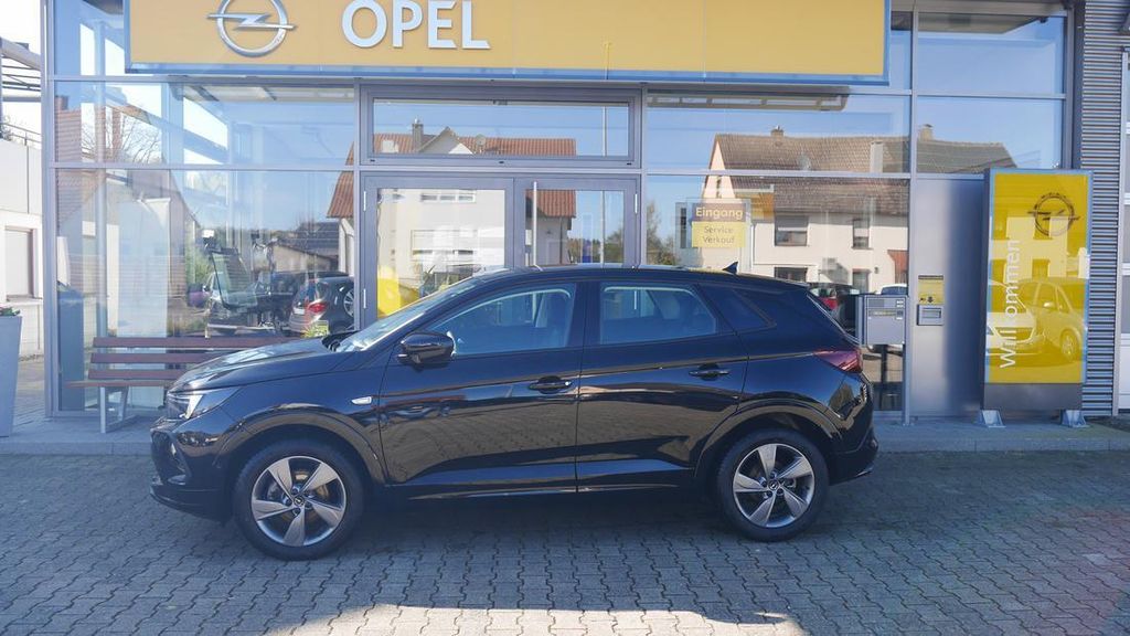 Opel Grandland (X) 9.357 km 24.990 &euro; Schwendi-Schönebürg 88477