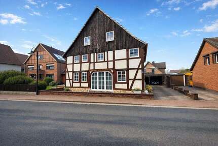 Haus Aerzen - 8 Zimmer, 165 m&sup2;, 165.000&euro; | Angebot:25997375