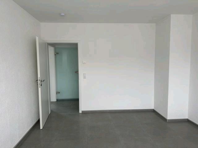 Etagenwohnung Crailsheim - 2 Zimmer, 75 m&sup2;, 900&euro; | Angebot:26323347