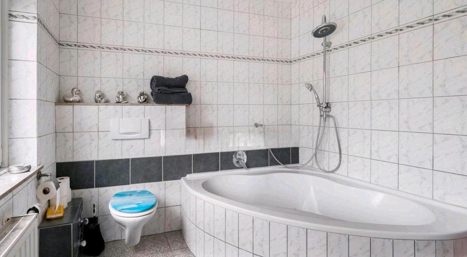 Einfamilienhaus Hückelhoven - 8 Zimmer, 325 m&sup2;, 569.000&euro; | Angebot:26766482
