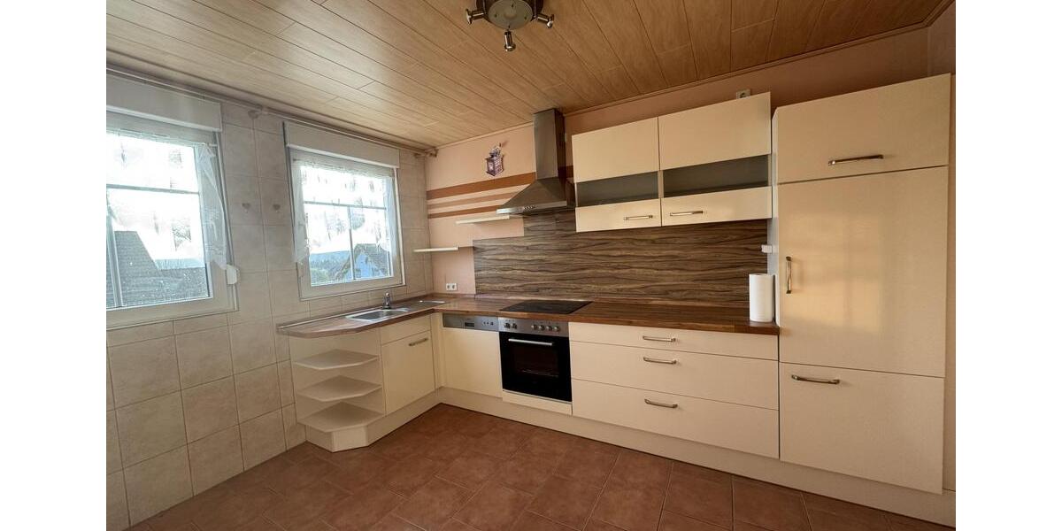Mehrfamilienhaus, Wohnhaus Haina (Kloster) - 5 Zimmer, 166 m&sup2;, 1.600&euro; | Angebot:26319502