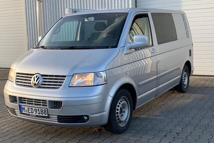 VW T5 Transporter 273.908 km 3.499 &euro; München 81243