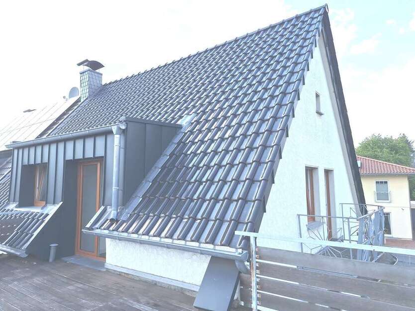 Haus zum Mieten in Siegburg 2.000 € 194 m²