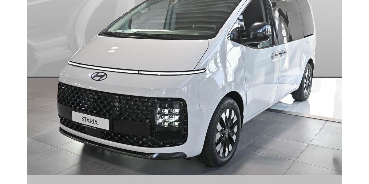Hyundai STARIA 9.995 km 51.990 &euro; Verl 33415