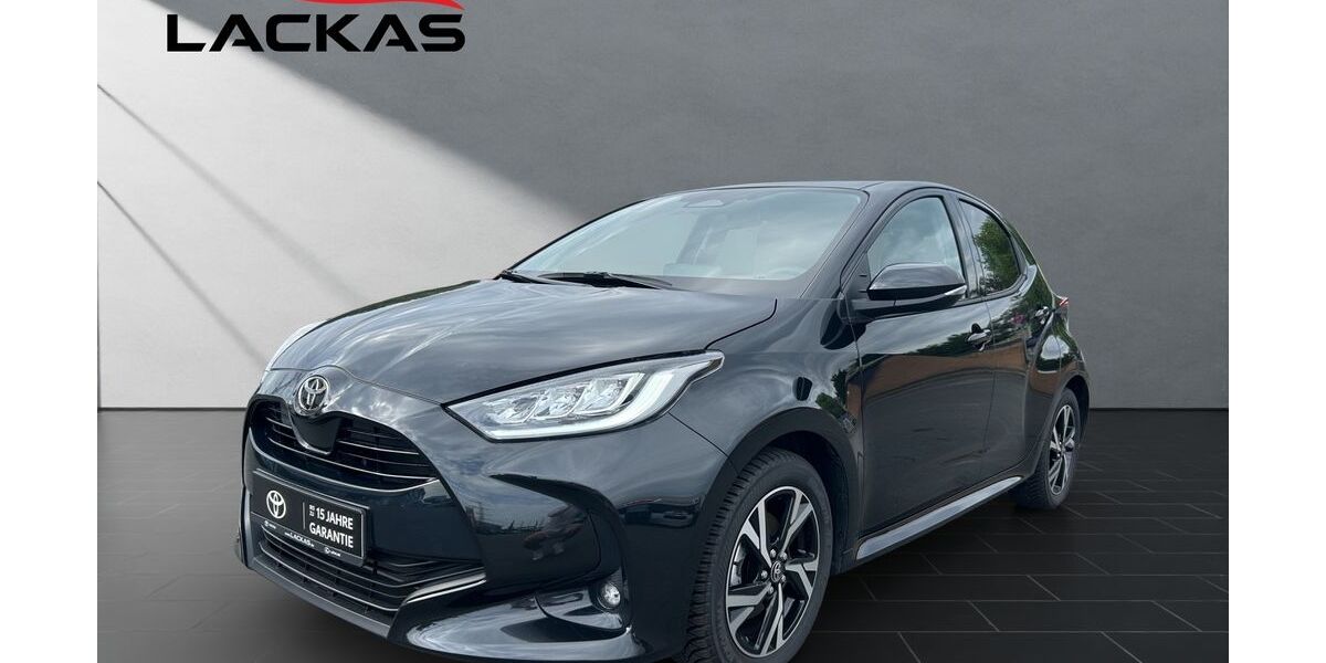 Toyota Yaris 11.678 km 21.490 &euro; Wesel 46485