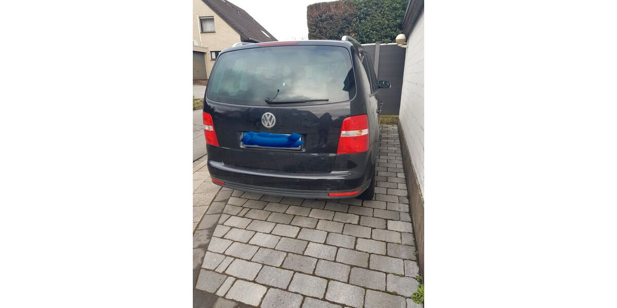 VW Touran 186.000 km 4.000 &euro; Jüchen 41363