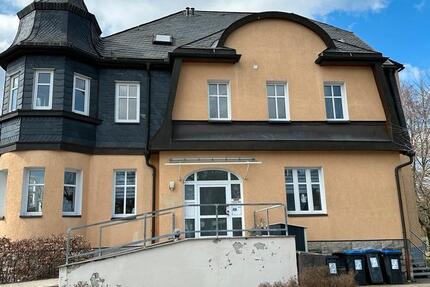 Wohnung Neuhaus am Rennweg - 3 Zimmer, 116 m&sup2;, 875&euro; | Angebot:24641557