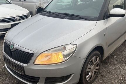 Skoda Fabia 288.500 km 1.890 &euro; Elsterwerda 04910