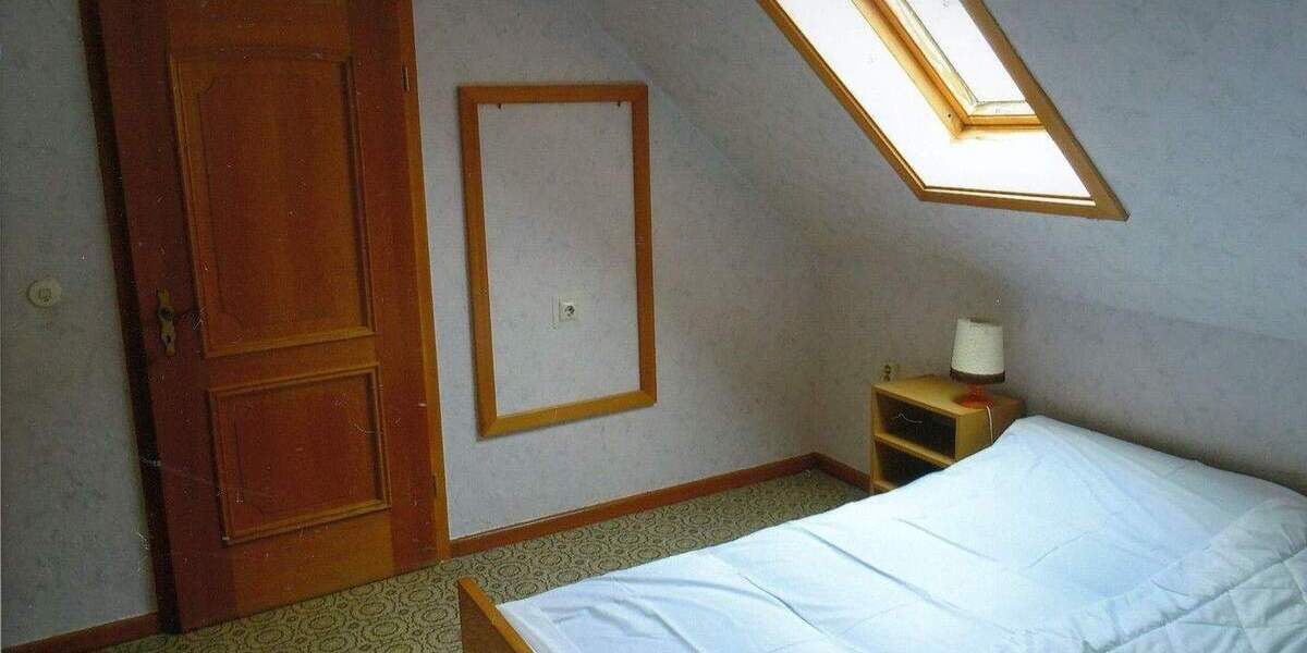 Einfamilienhaus Römhild Roth - 9 Zimmer, 191 m&sup2;, 58.000&euro; | Angebot:26053484