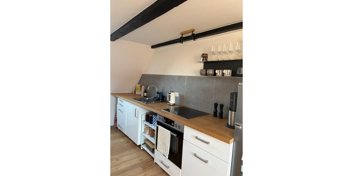 Dachgeschoßwohnung Lüneburg - 1 Zimmer, 35 m&sup2;, 710&euro; | Angebot:26593224