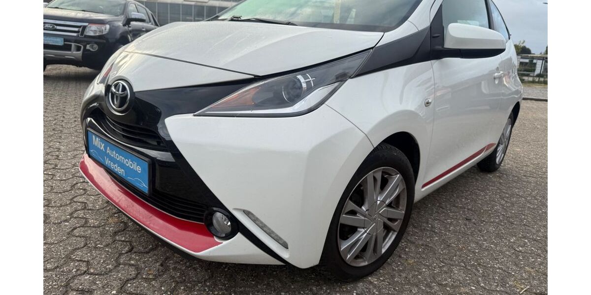 Toyota Aygo (X) 131.526 km 5.999 &euro; Vreden 48691