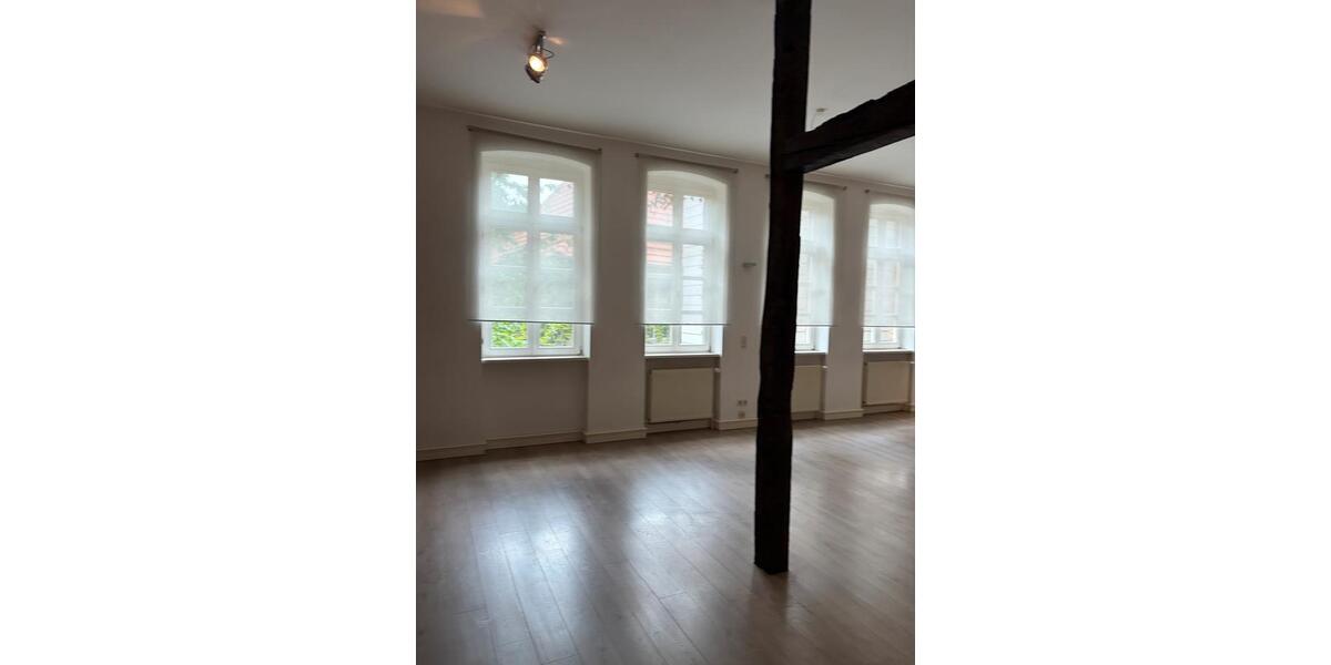 Etagenwohnung Minden - 1 Zimmer, 65 m&sup2;, 650&euro; | Angebot:26647337