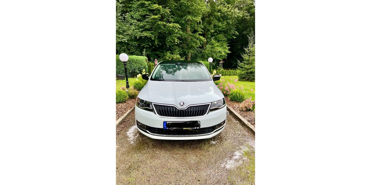 Skoda Rapid 84.300 km 12.500 &euro; Freital 01705
