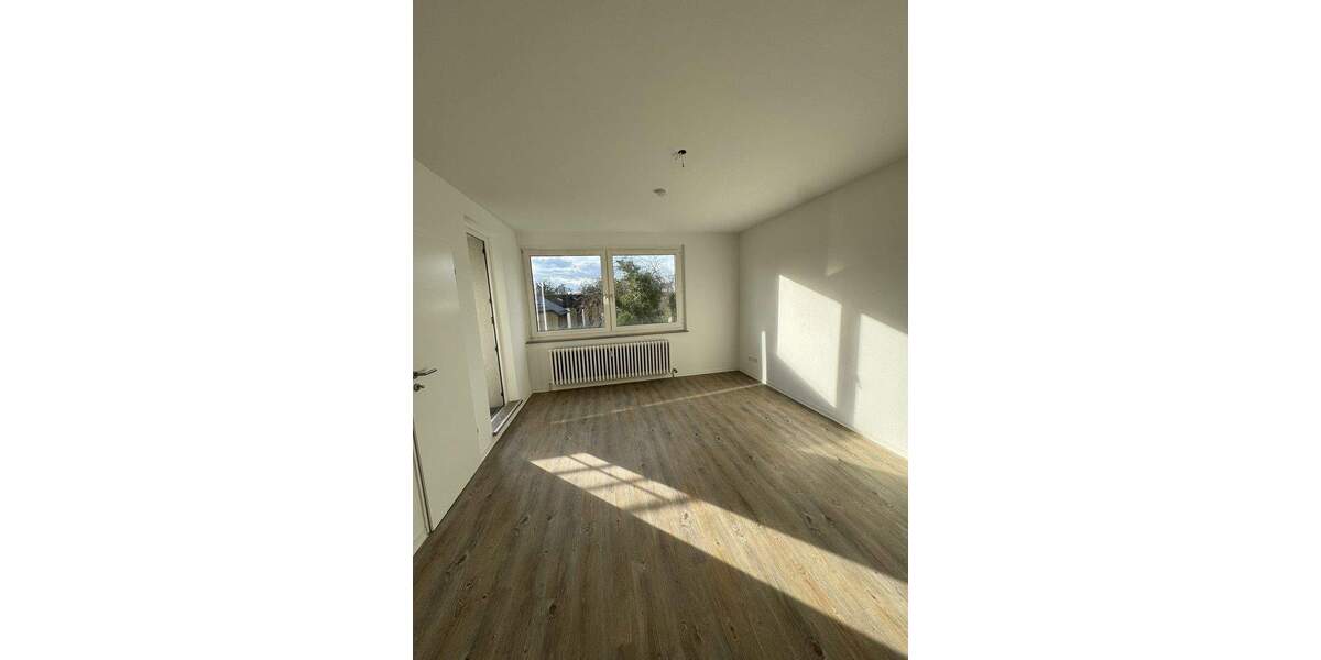 Endlich mal selbst investieren! - Faktor 18-19 Provisionsfreie, SanierteRenovierte 1-Zimmer Wohnung 1 zimmer