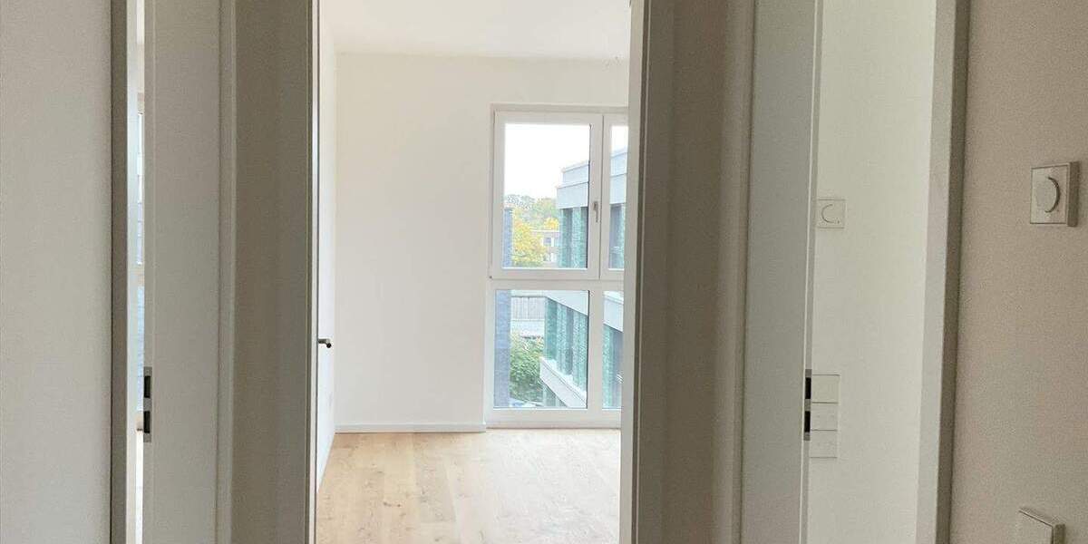 **Familien Willkommen** Wohngenuss im NEUBAU mit Dachterrasse, Tageslichtbad, Einbauküche, Parkett 5 zimmer