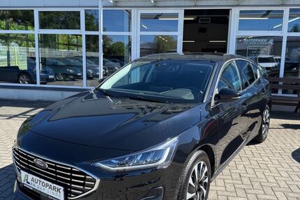Ford Focus 8.250 km 20.990 &euro; Saalburg-Ebersdorf 07929