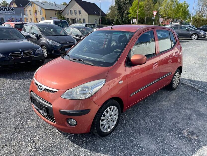 i10