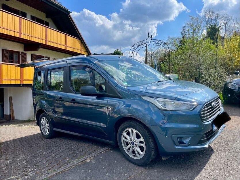 Tourneo Connect