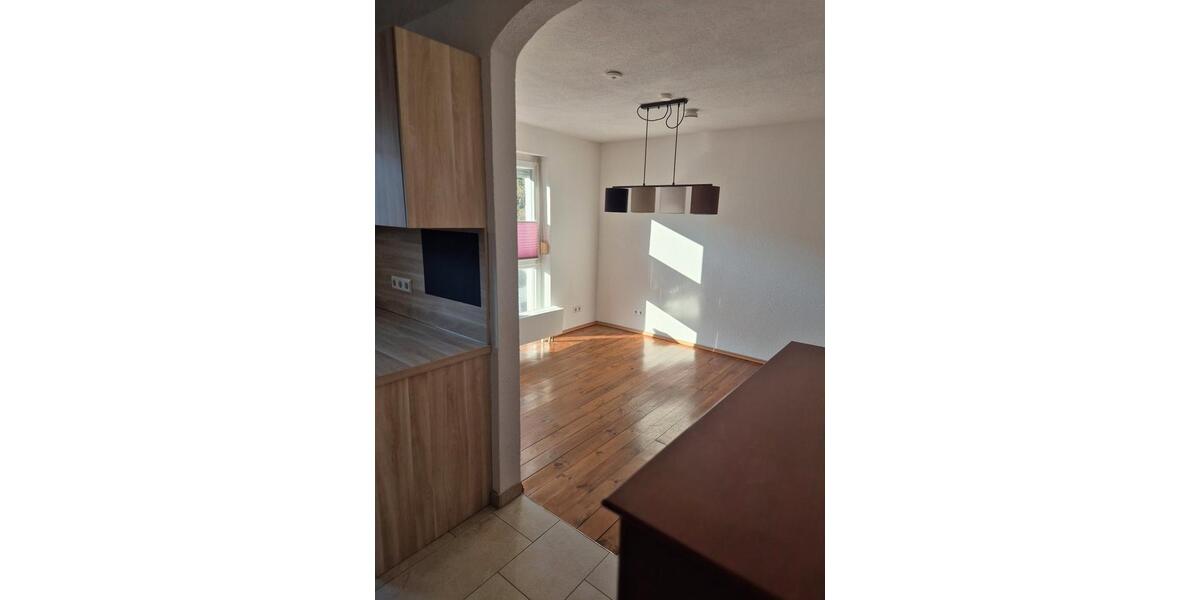 Reihenhaus Esslingen am Neckar Oberesslingen - 4.5 Zimmer, 120 m&sup2;, 1.800&euro; | Angebot:24786916