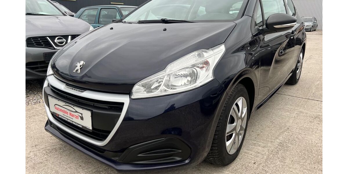 Peugeot 208 119.005 km 4.899 &euro; Krostitz 04509