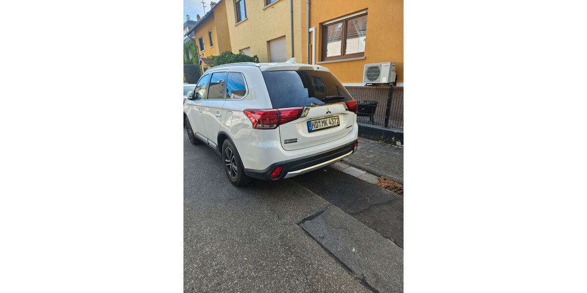 Mitsubishi Outlander 58.500 km 16.000 &euro; Edingen-Neckarhausen 68535