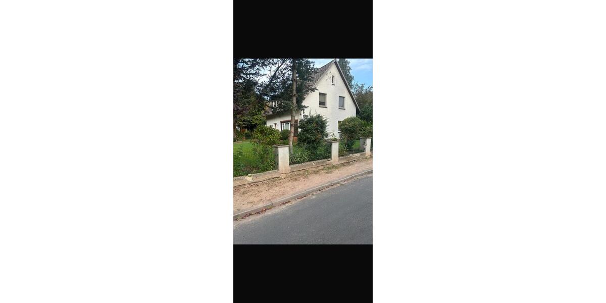 Einfamilienhaus Bergen - 5 Zimmer, 120 m&sup2;, 179.000&euro; | Angebot:26981124