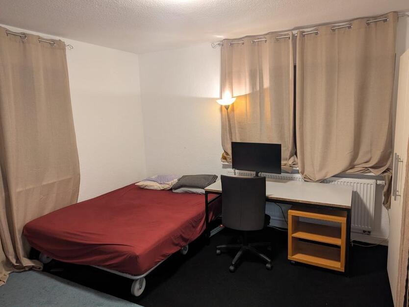 Charmante 2ZKB in 69181 Leimen von Privat ab sofort Bezugsfaehig zimmer