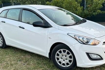Hyundai i30 220.000 km 5.250 € Wilhermsdorf 91452