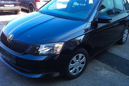 Skoda Fabia 140.000 km 4.699 &euro; Karlsruhe 76227